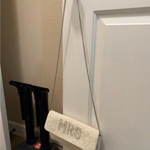 Versona White Beaded Crossbody